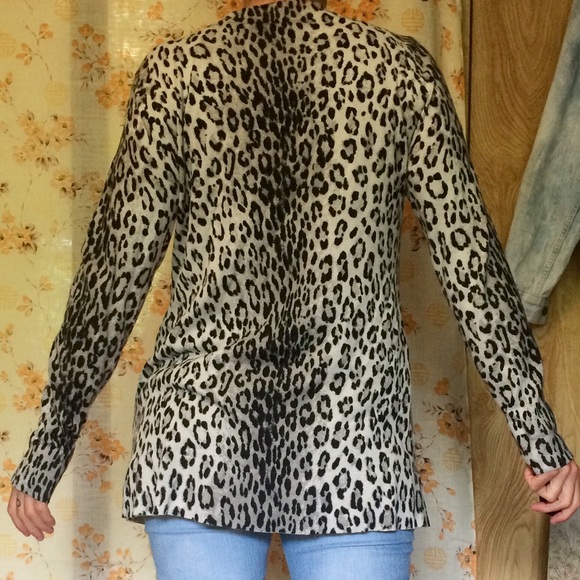 Snow leopard print cardigan - Picture 2 of 5